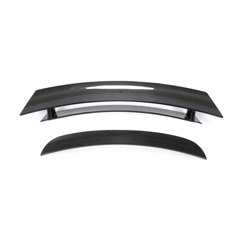 Aileron de coffre arrière en f - Car Accessories Lipa avis et prix